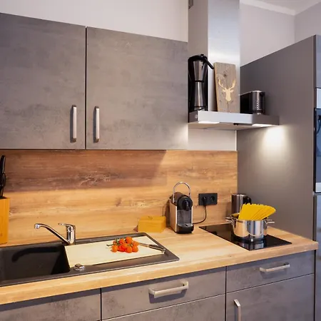 Apartment Bergzeit 6 *